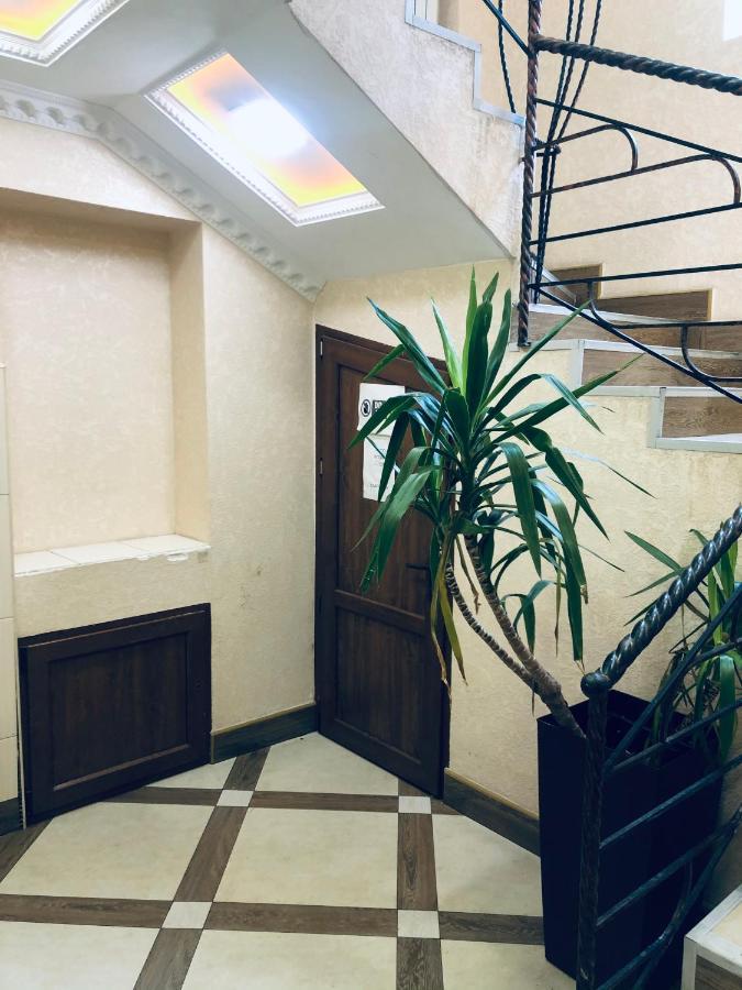 Hotel Imperial Umań Zewnętrze zdjęcie