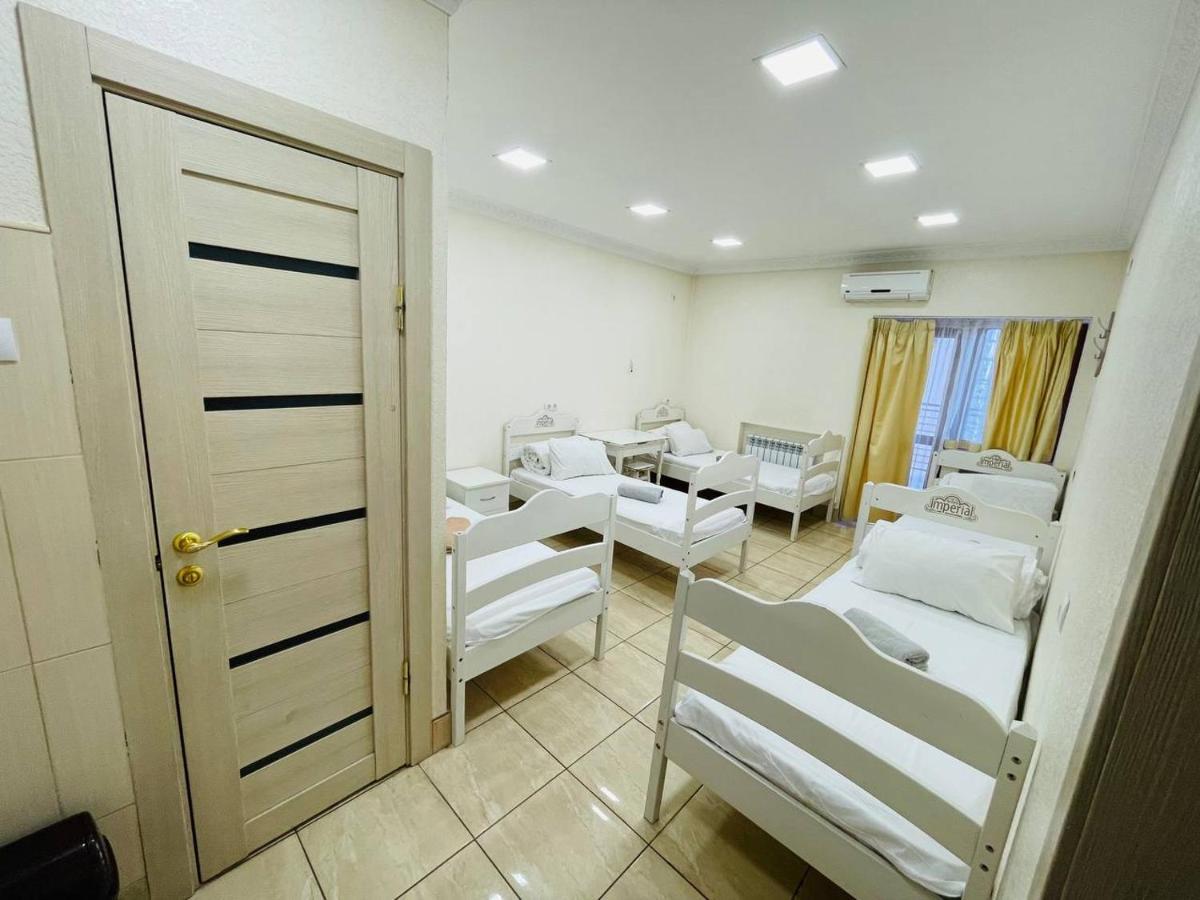 Hotel Imperial Umań Zewnętrze zdjęcie