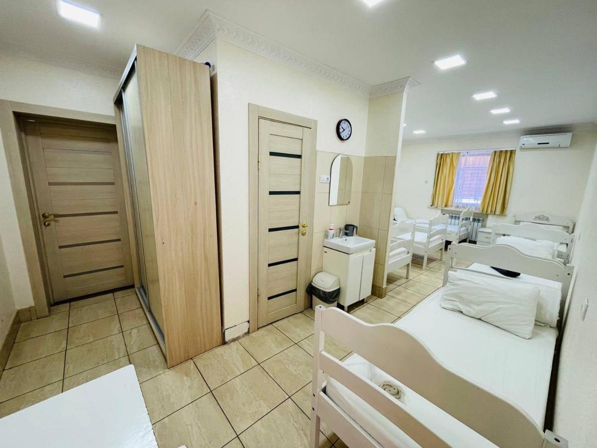 Hotel Imperial Umań Zewnętrze zdjęcie